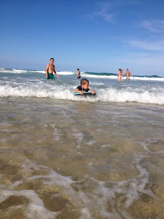 Mermaid Beach Apartment Gold Coast Avustralya